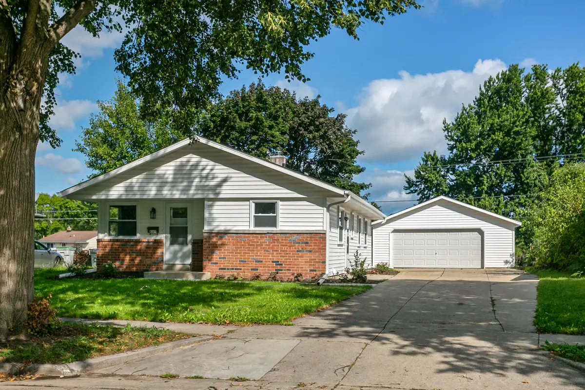 8108 W Beechwood Ave, Milwaukee, WI 53223 - Image #1