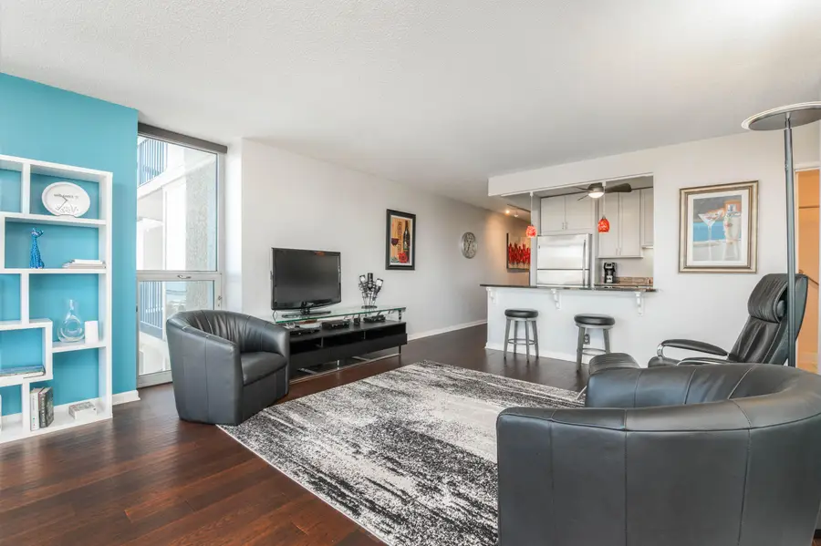 1660 N Prospect Ave, Milwaukee, WI 53202 - Image #3