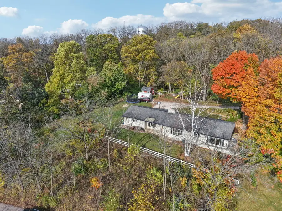 150 Riverside Dr, Waterford, WI 53185 - Image #3