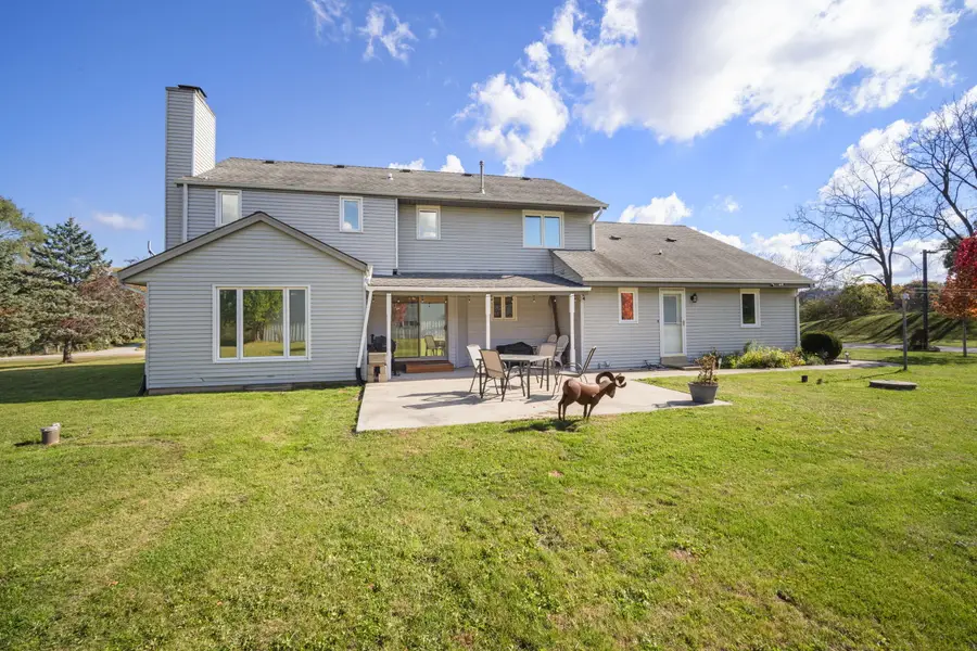 W225S6835 Guthrie Rd, Vernon, WI 53103 - Image #3