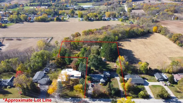 905 Carter St, Genoa City, WI 53128