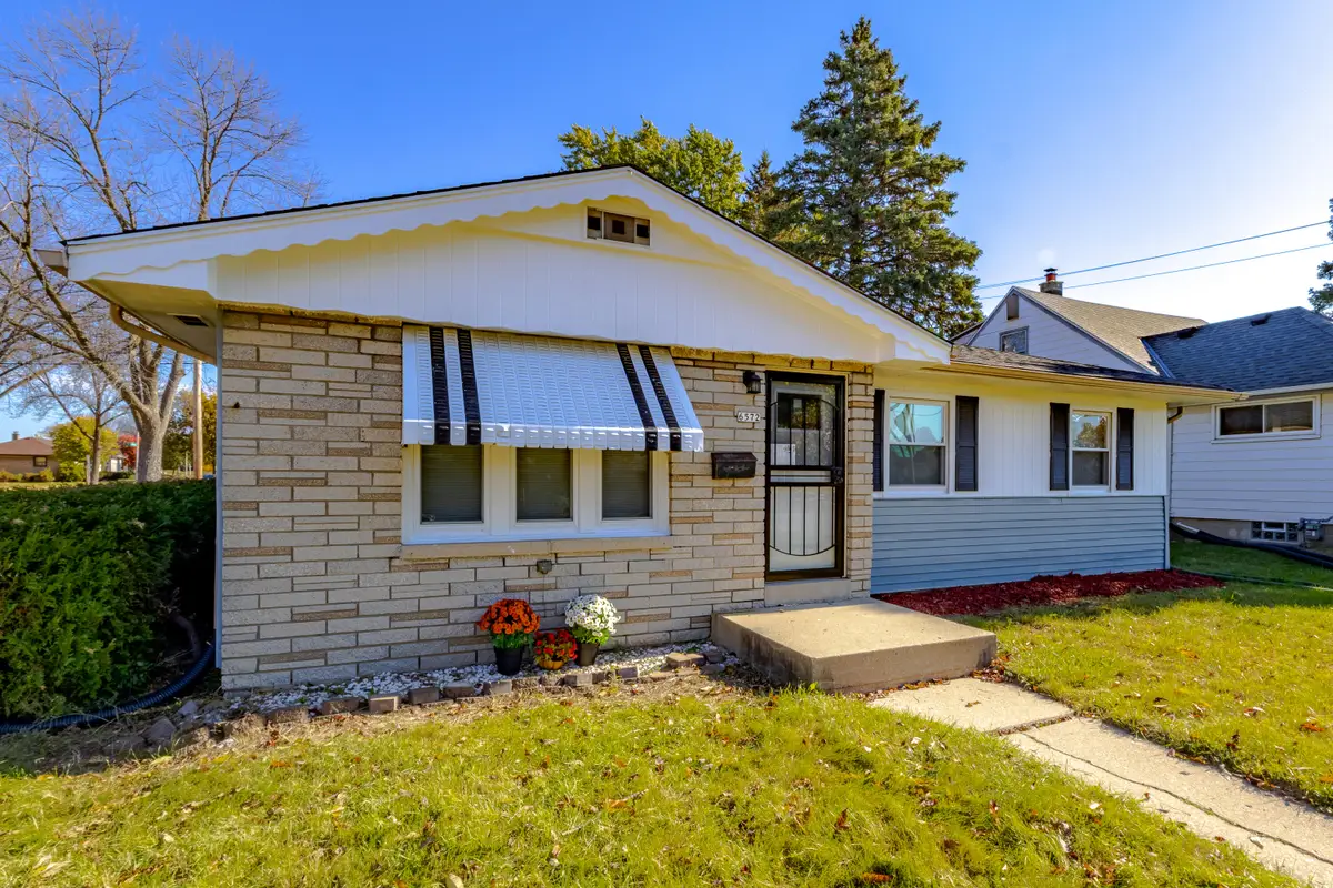 6572 N 84th St, Milwaukee, WI 53224 - #1