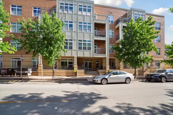 1925 N Water St, Milwaukee, WI 53202