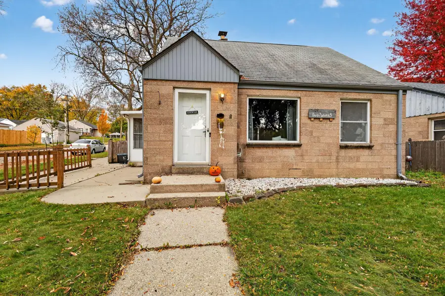2775 S 49th St, Milwaukee, WI 53219 - Image #2