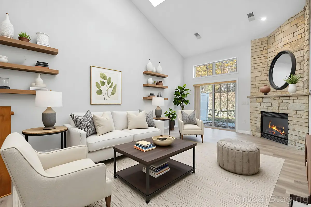 572 Cedar Bluffs Way, Slinger, WI 53086 - Image #1