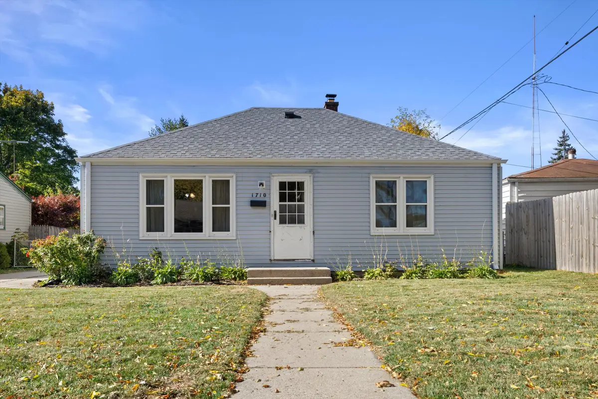 1710 Russet St, Racine, WI 53405 - Image #1