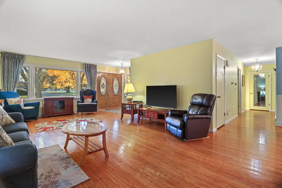 2113 Mt Zion Ave, Janesville, WI 53545 - Image #2