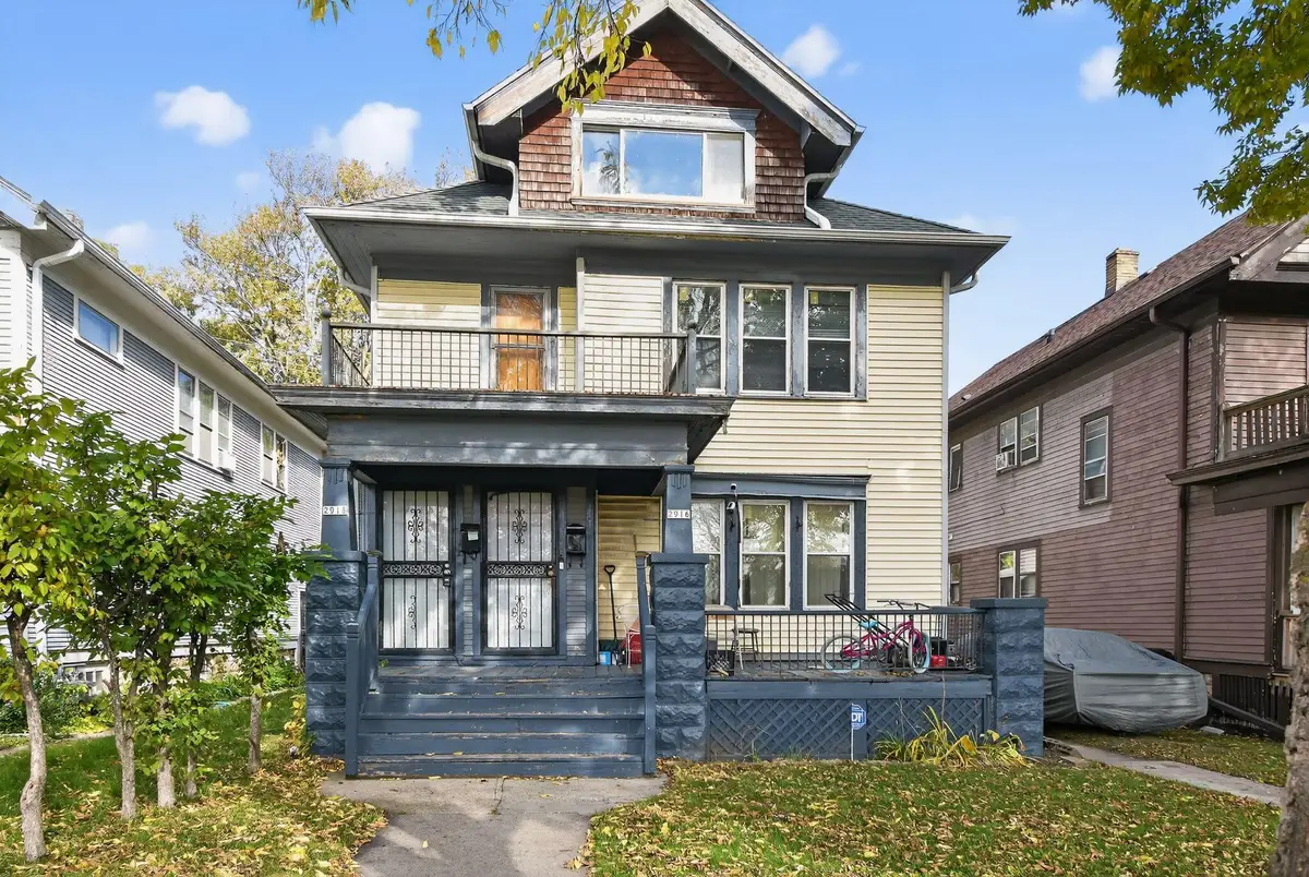 2916 W Melvina St, Milwaukee, WI 53216 - #1