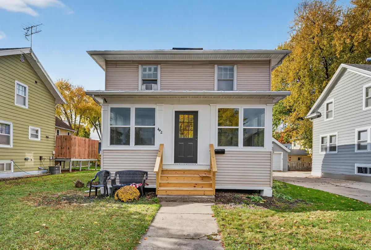 442 N Park Ave, Fond Du Lac, WI 54935 - Image #1