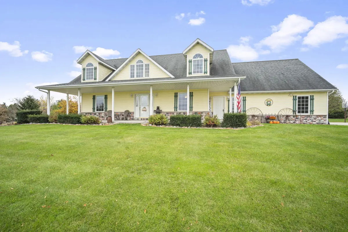 W2454 Timber Ct, Auburn, WI 53010 - Image #1