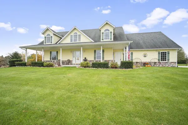 W2454 Timber Ct, Auburn, WI 53010