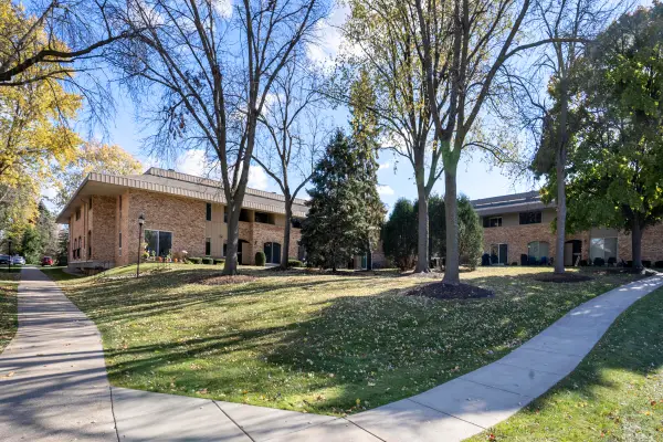 11937 W Appleton Ave, Milwaukee, WI 53224