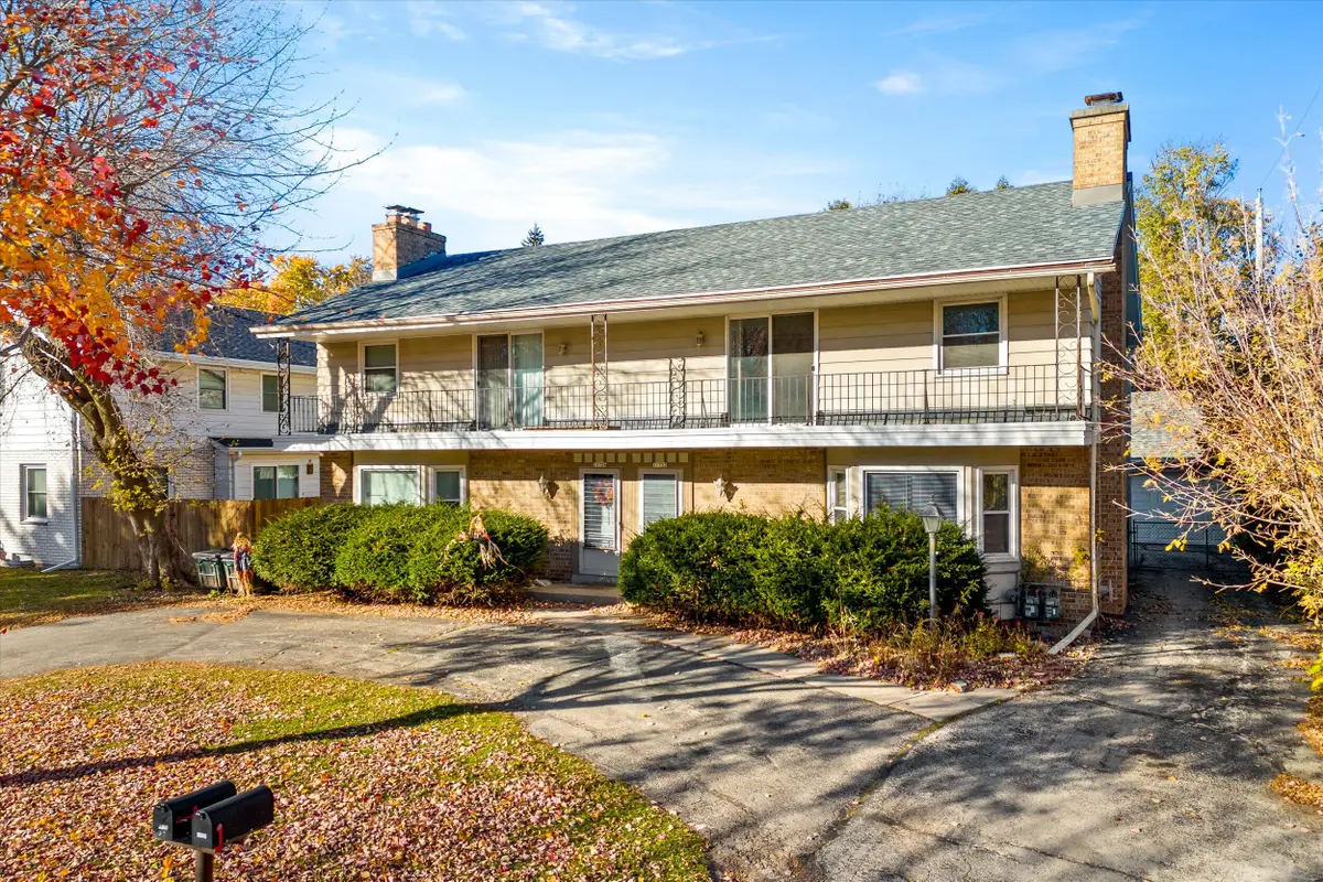 11722 W Diane Dr, Wauwatosa, WI 53226 - Image #1