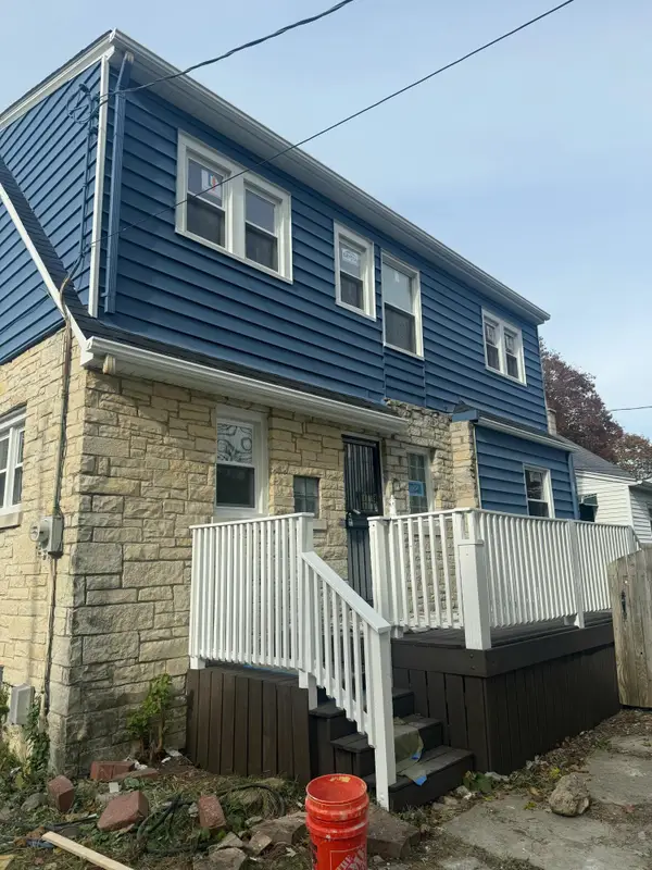 4902 N 53rd St, Milwaukee, WI 53218