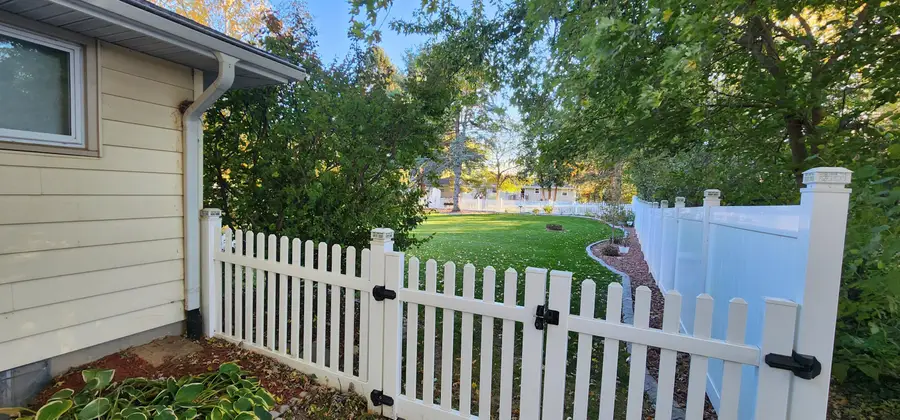 W277 Madison Ave, Ixonia Town, WI 53066 - Image #3