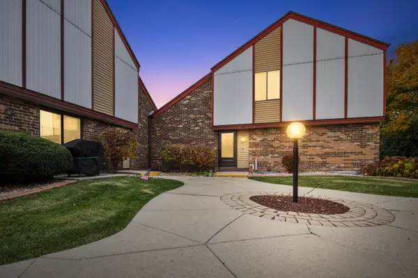 3971 W College Ave, Franklin, WI 53221