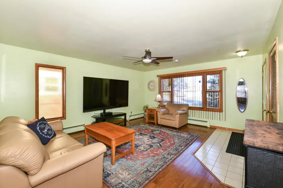 1777 Tamarack St, South Milwaukee, WI 53172 - Image #3