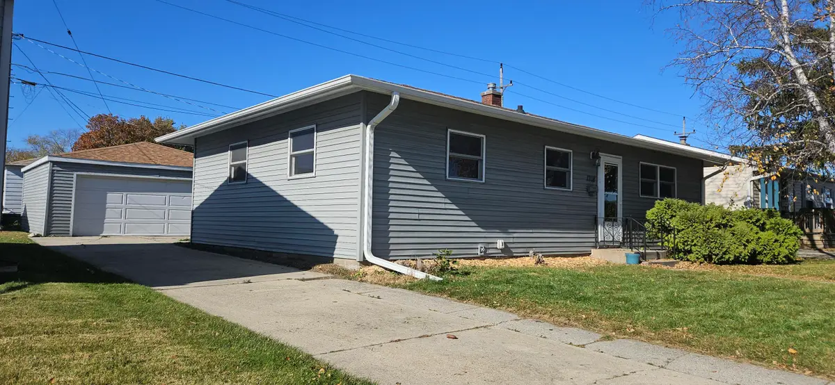 1708 Shoop St, Racine, WI 53404 - Image #1