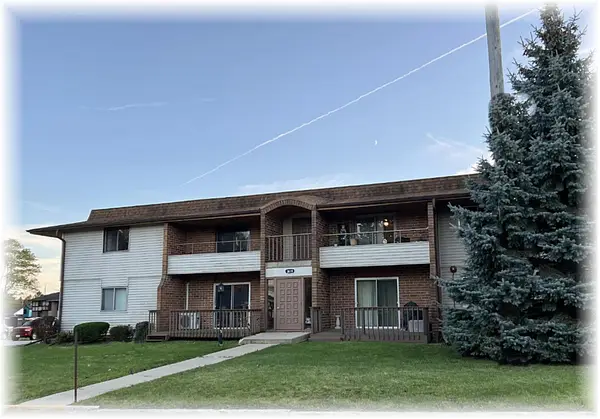 3619 St Andrews Ct, Racine, WI 53405