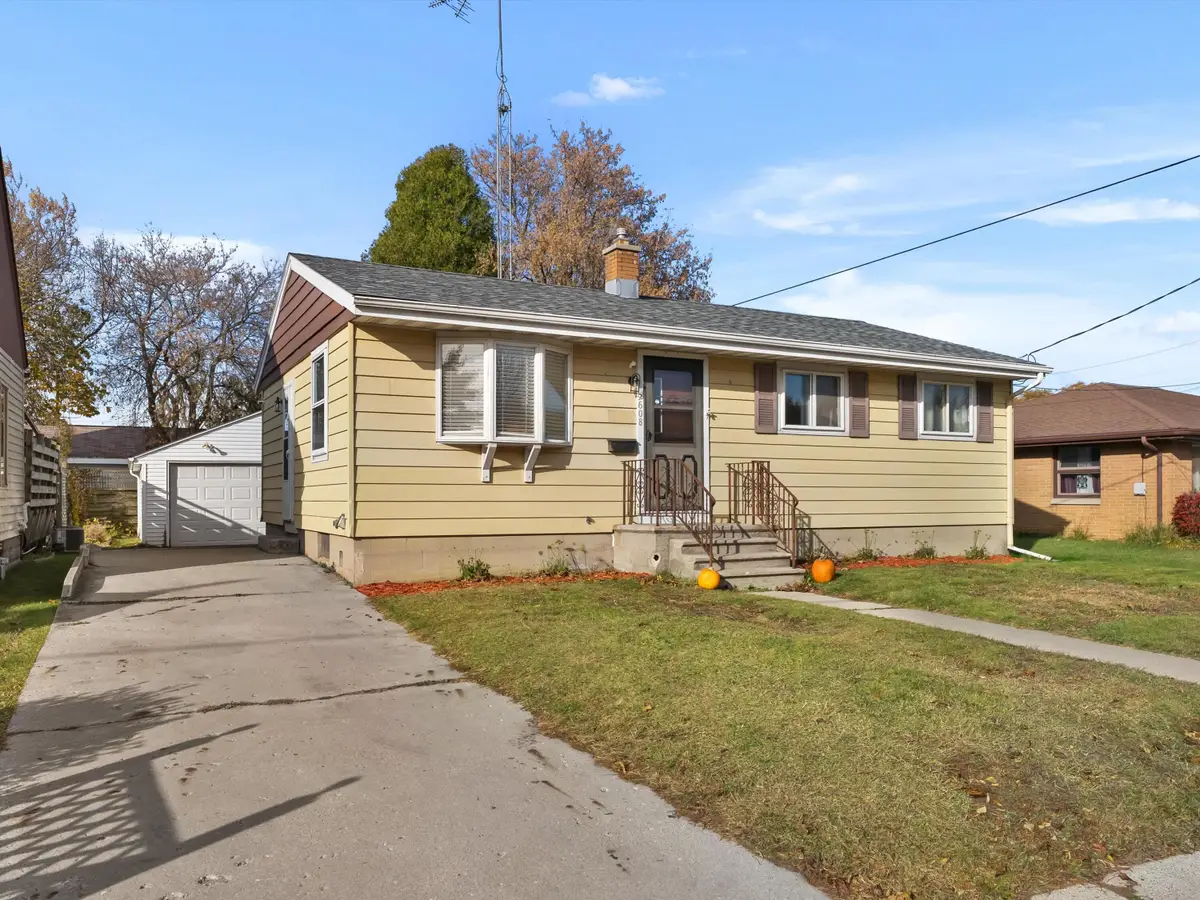 2608 Jackson St, Two Rivers, WI 54241 - Image #1