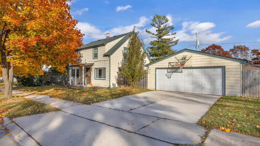 3203 N 26th St, Sheboygan, WI 53083 - Image #2