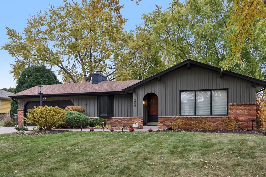 4050 S Shady Lane Ct, Greenfield, WI 53228 - Image #3