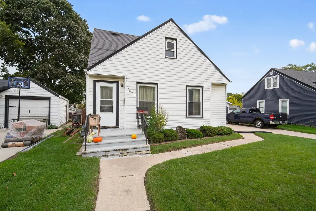 3578 S 48th St, Greenfield, WI 53220 - #1