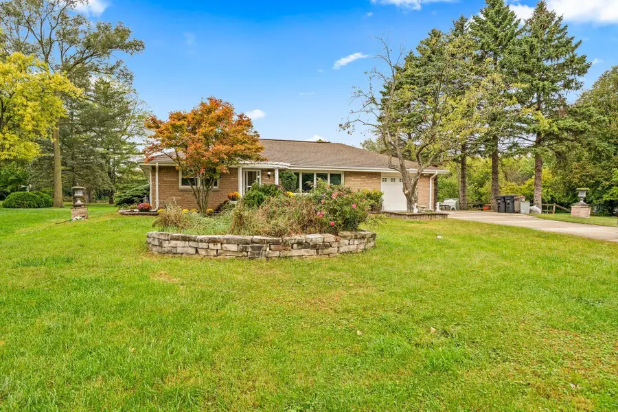 4805 S 39th St, Greenfield, WI 53221 - Image #3