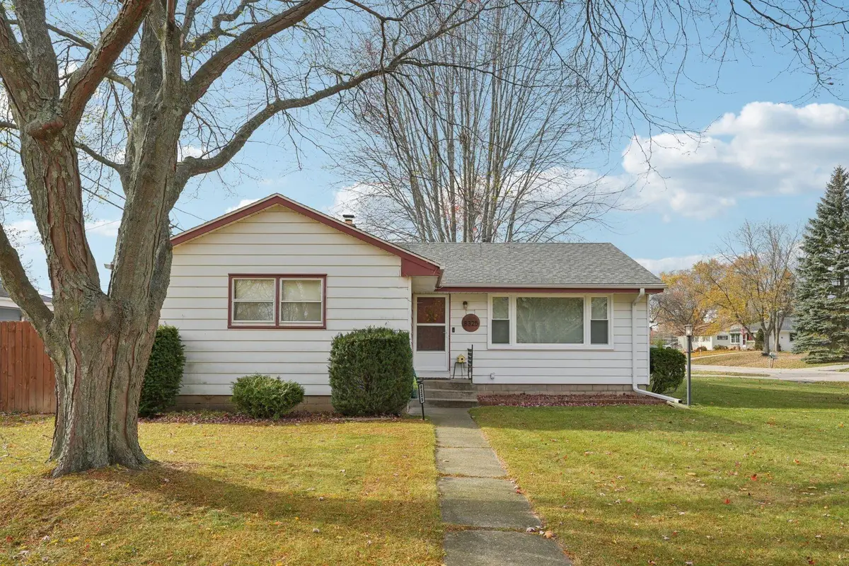 8325 N 53rd St, Brown Deer, WI 53223 - Image #1