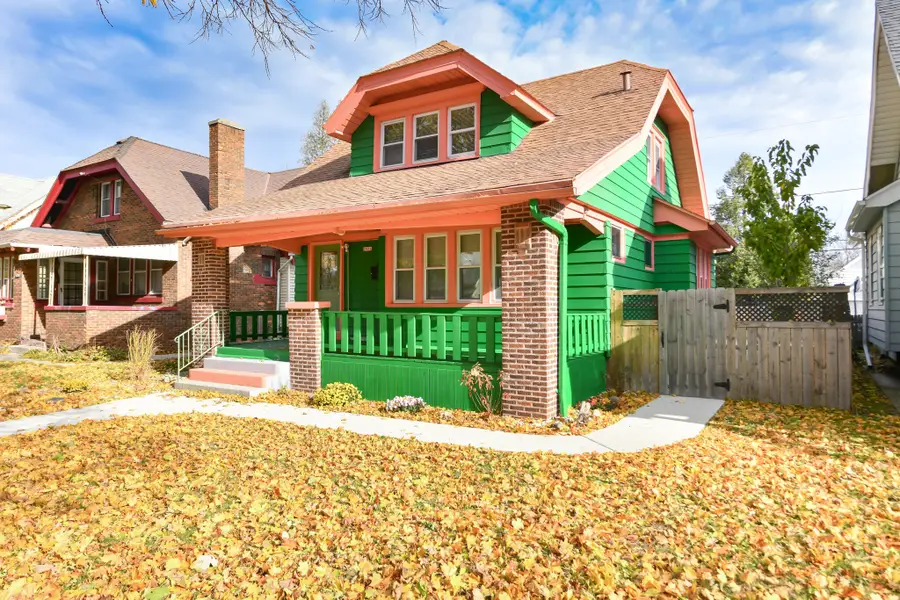 2956 N 39th St, Milwaukee, WI 53210 - Image #2