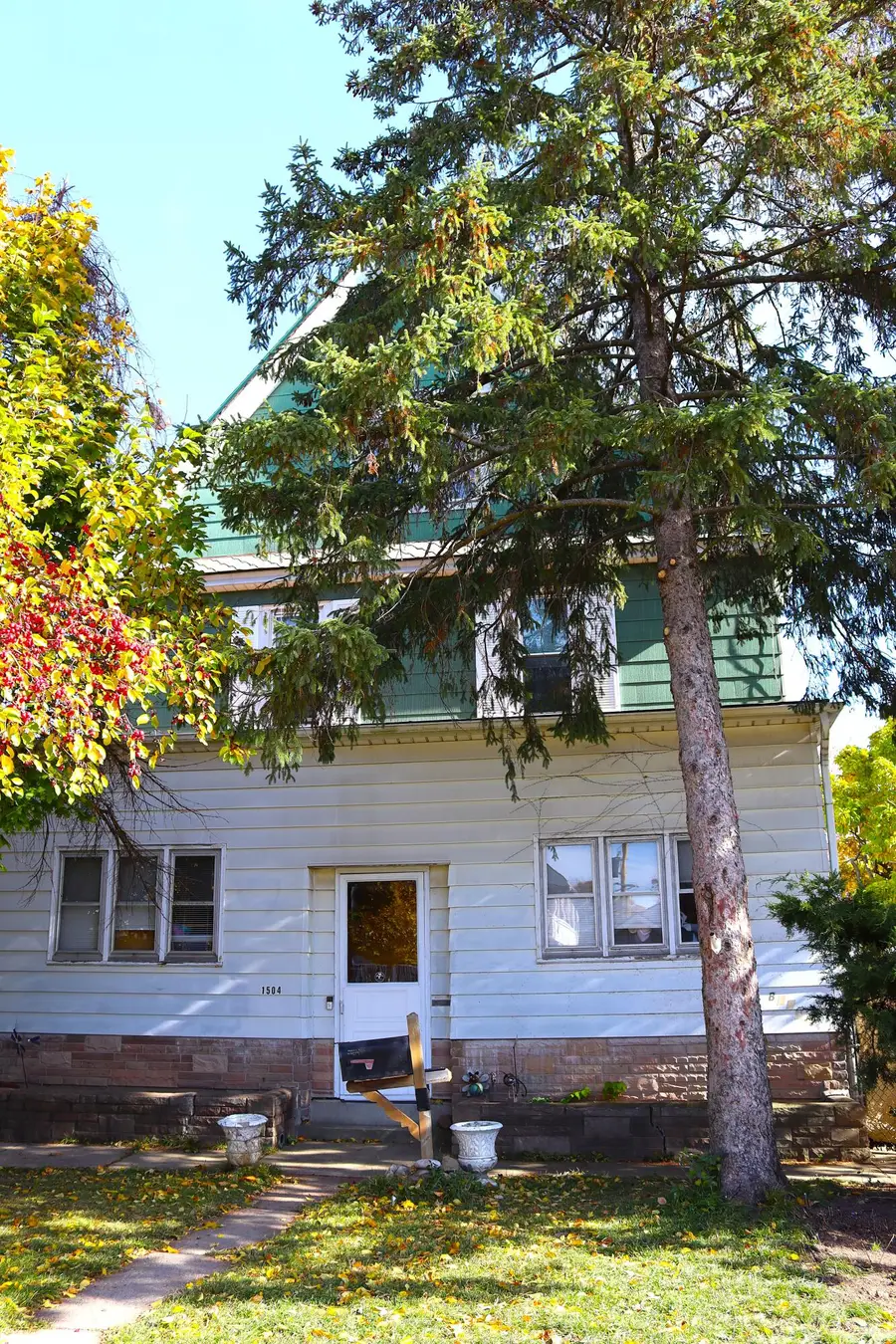 1502 S 60th St, West Allis, WI 53214 - Image #2