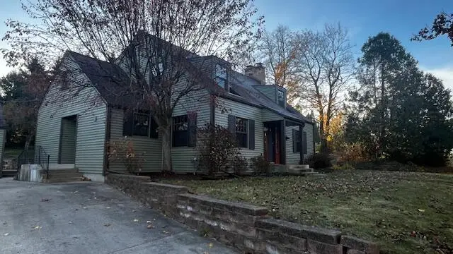 502 Janssen Ave, Mayville, WI 53050 - Image #2