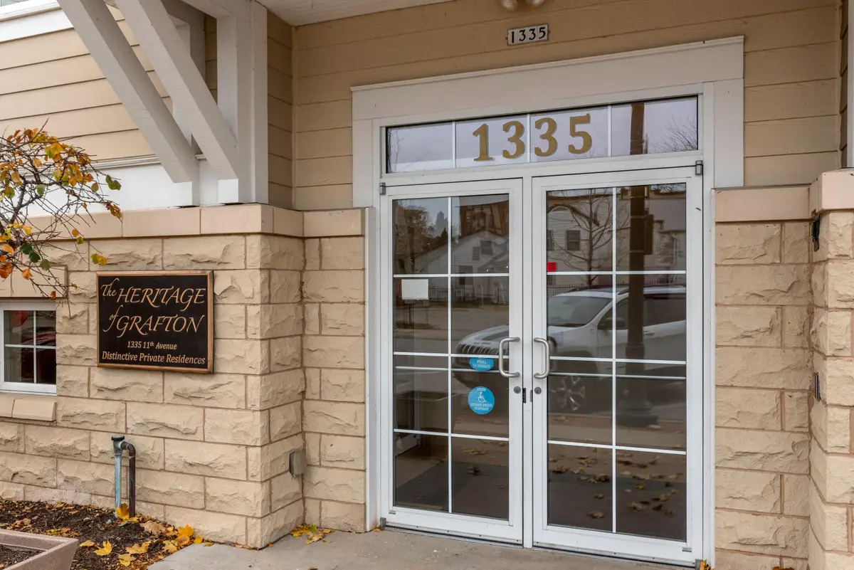 1335 11th Ave, Grafton, WI 53024 - Image #1