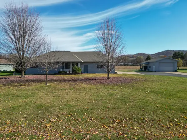 N8536 Hanson Rd, Holland, WI 54636
