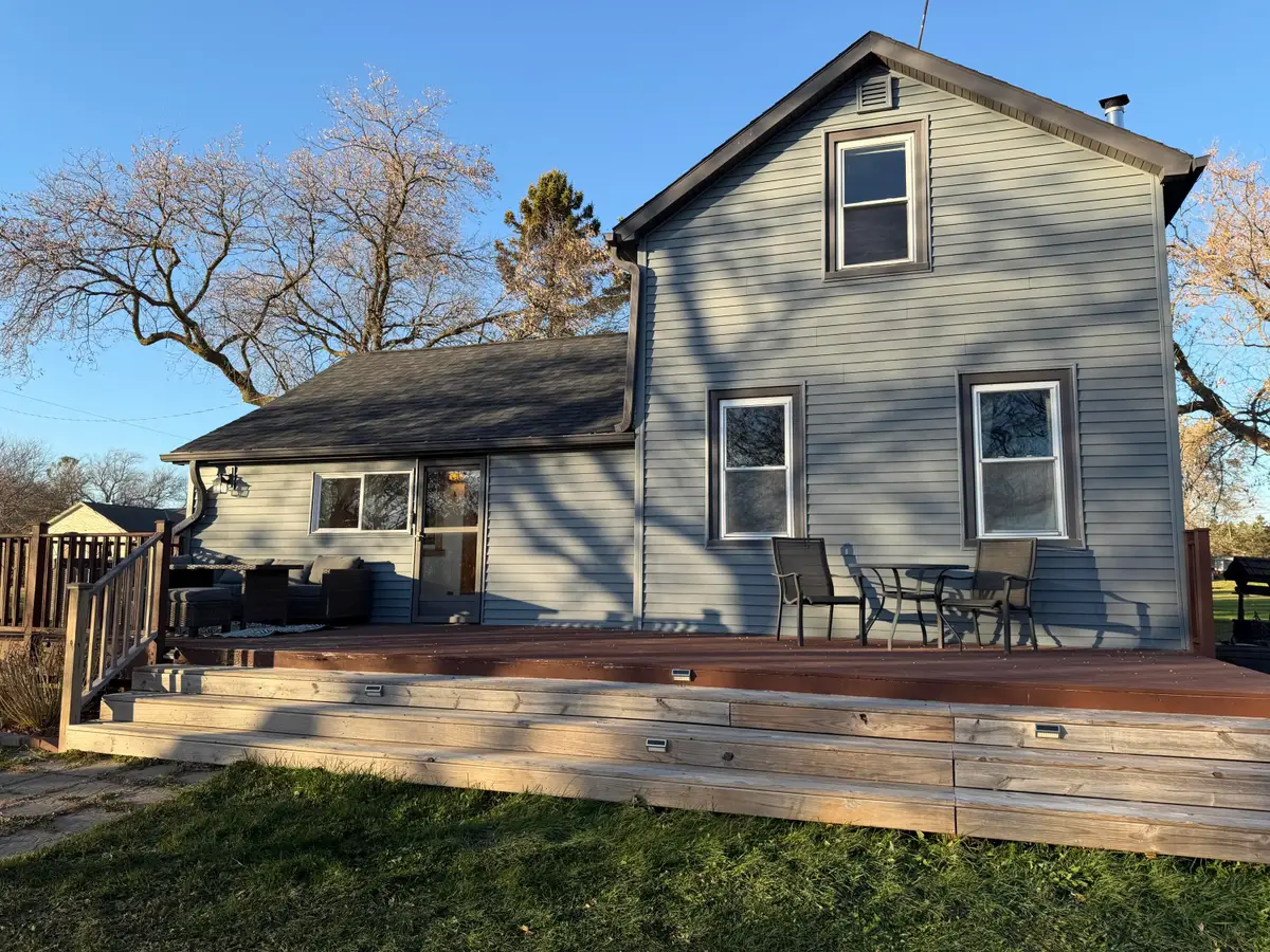 5288 Indian Trail Rd, Belgium, WI 53004 - #1