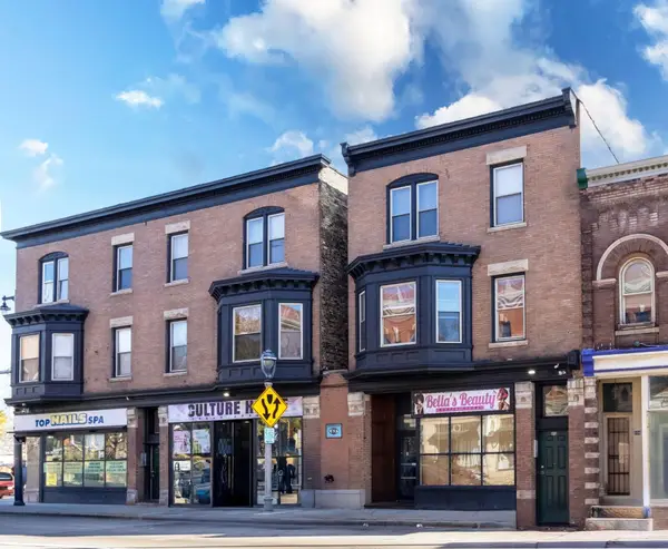 958 N 27th St, Milwaukee, WI 53208