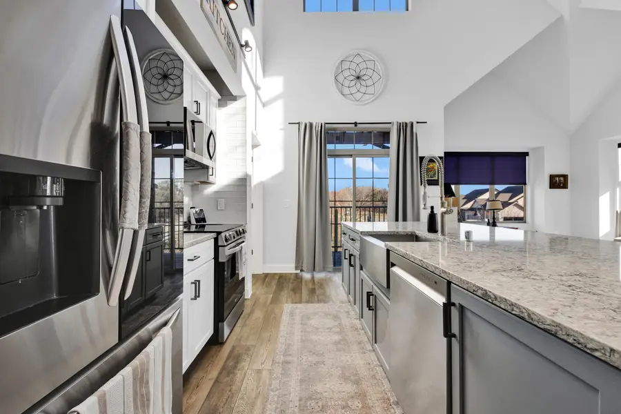 14900 W Wilbur Dr, New Berlin, WI 53151 - Image #3