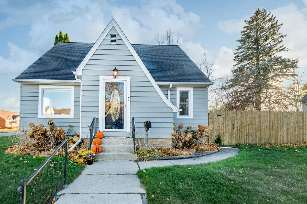 803 Custer Ave, Sheboygan, WI 53081 - Image #1