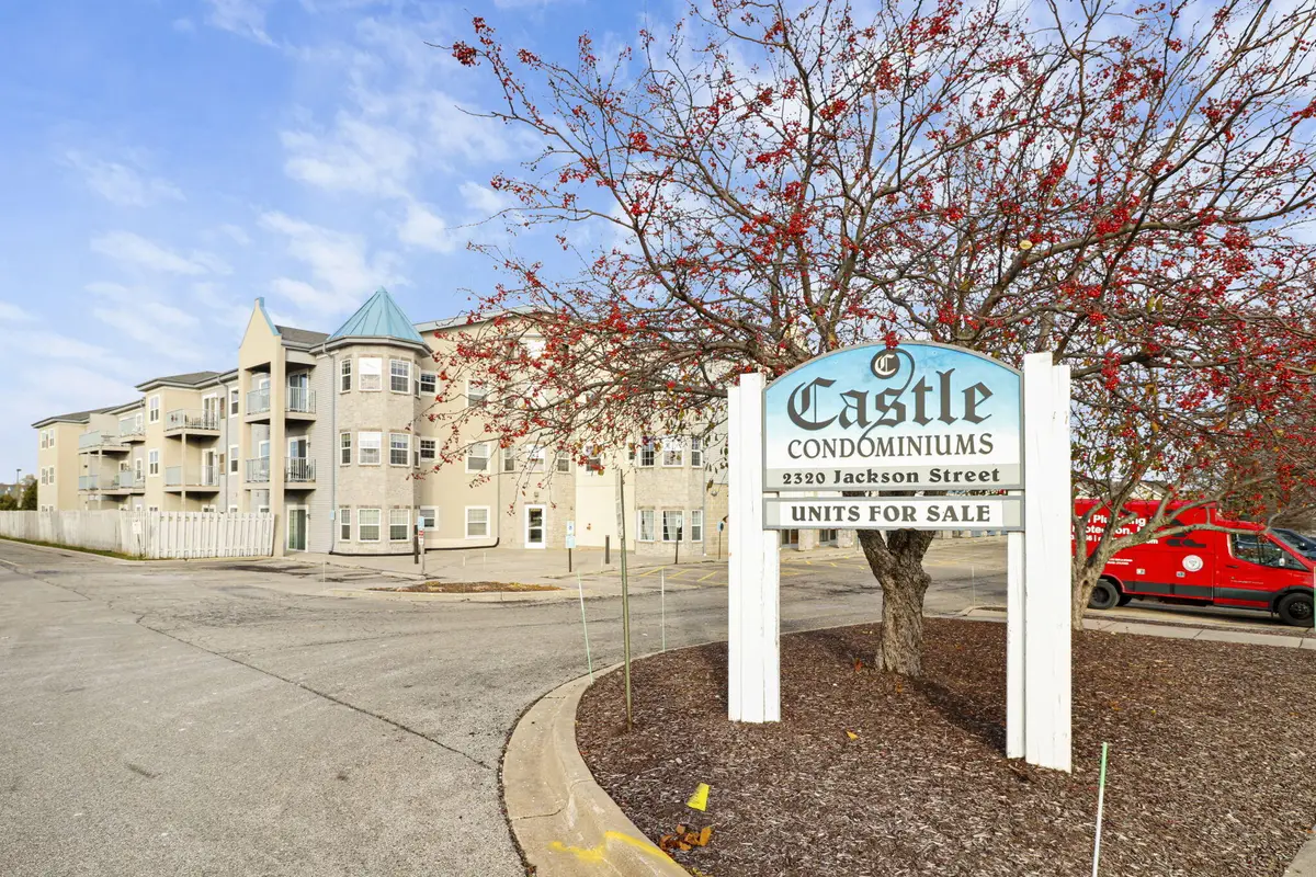 2320 Jackson St, Stoughton, WI 53589 - Image #1