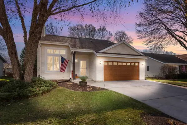 43 E Prospect St, Hartford, WI 53027