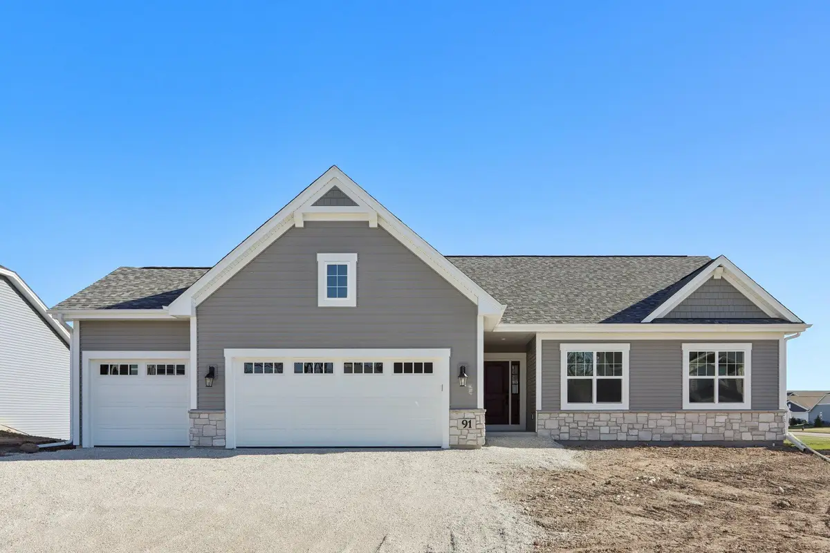 91 York St, Union Grove, WI 53182 - Image #1