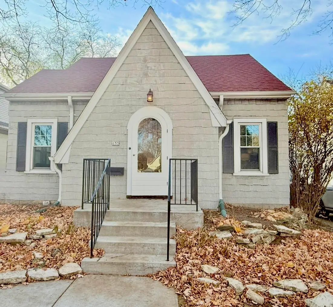 155 W Crawford Ave, Milwaukee, WI 53207 - Image #1