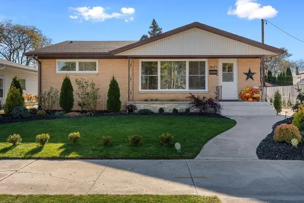 2621 Pine Grove Ave, Sheboygan, WI 53083