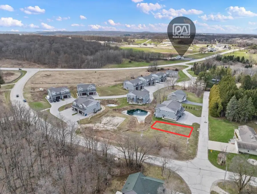 W5705 Summit Woods Ln, Rhine, WI 53073 - Image #2