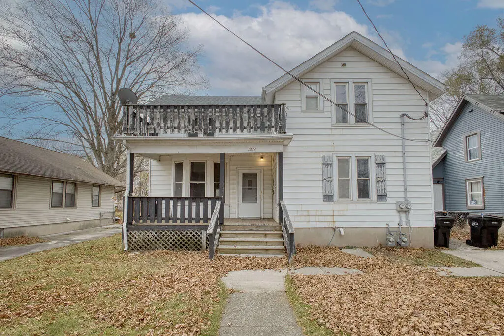 1212 8th St, Beloit, WI 53511 - #1