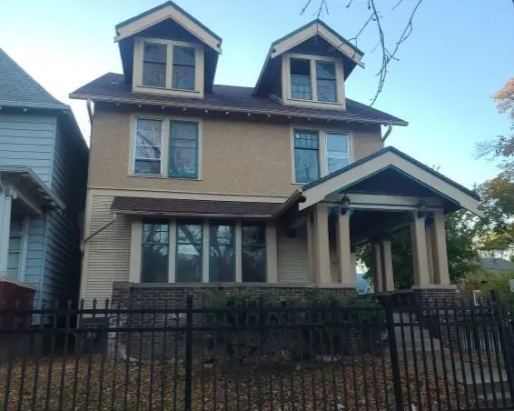 2377 N 44th St, Milwaukee, WI 53210 - Image #1