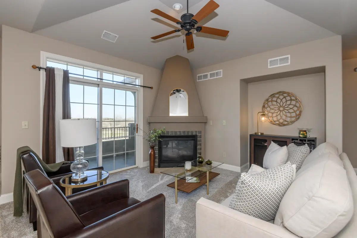 2912 N University Dr, Waukesha, WI 53188 - #1