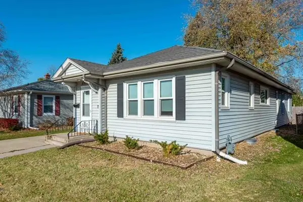 2332 Durand Ave, Racine, WI 53403