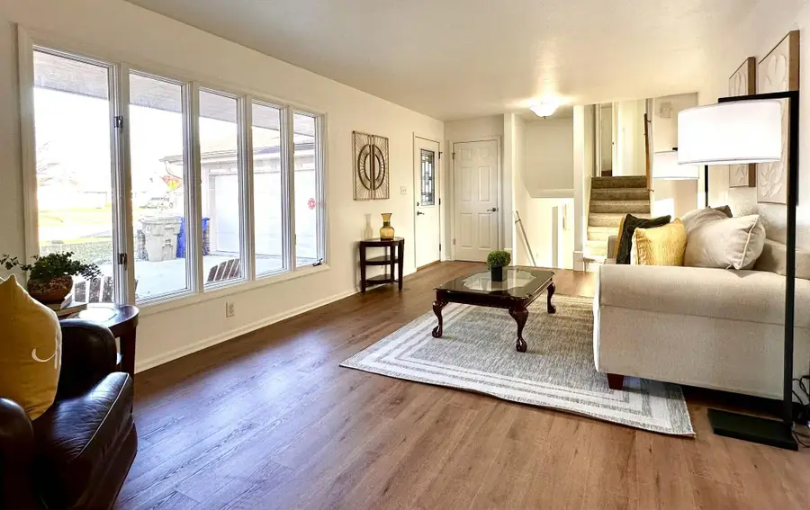 5207 39th St, Kenosha, WI 53144 - Image #2