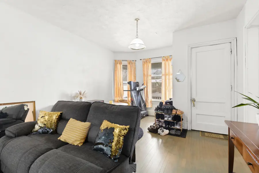 3058 N Richards St, Milwaukee, WI 53212 - Image #2